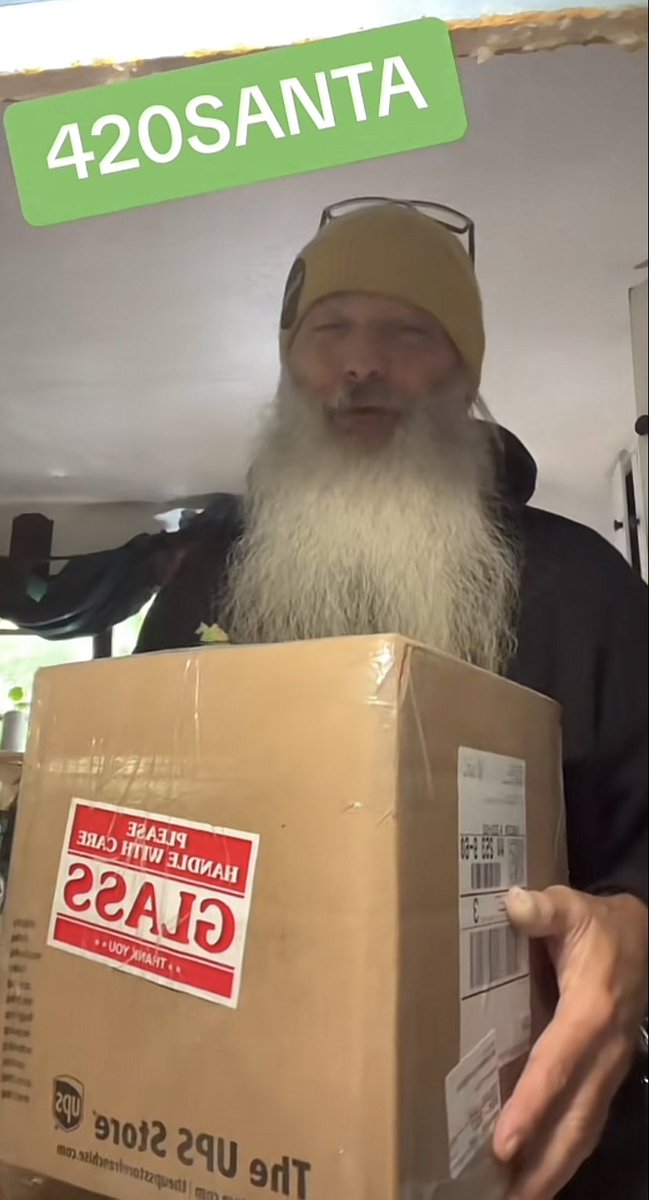 Touchdown weekend 🇺🇸📦⛽️😈💯⭐️✅🤣❤️🇺🇸🇺🇸🚚🚚🚚🚚🚚🚚🚚⛽️💚💚⛽️💚⛽️✅📦⭐️💯⛽️💚✅📦💯⭐️⛽️✅💚 delivered. Send a dm now. #WeedLovers #Weedmob #weedman #weedsmokers #CannabisCommunity #cannabisindustry #high #hash #dab