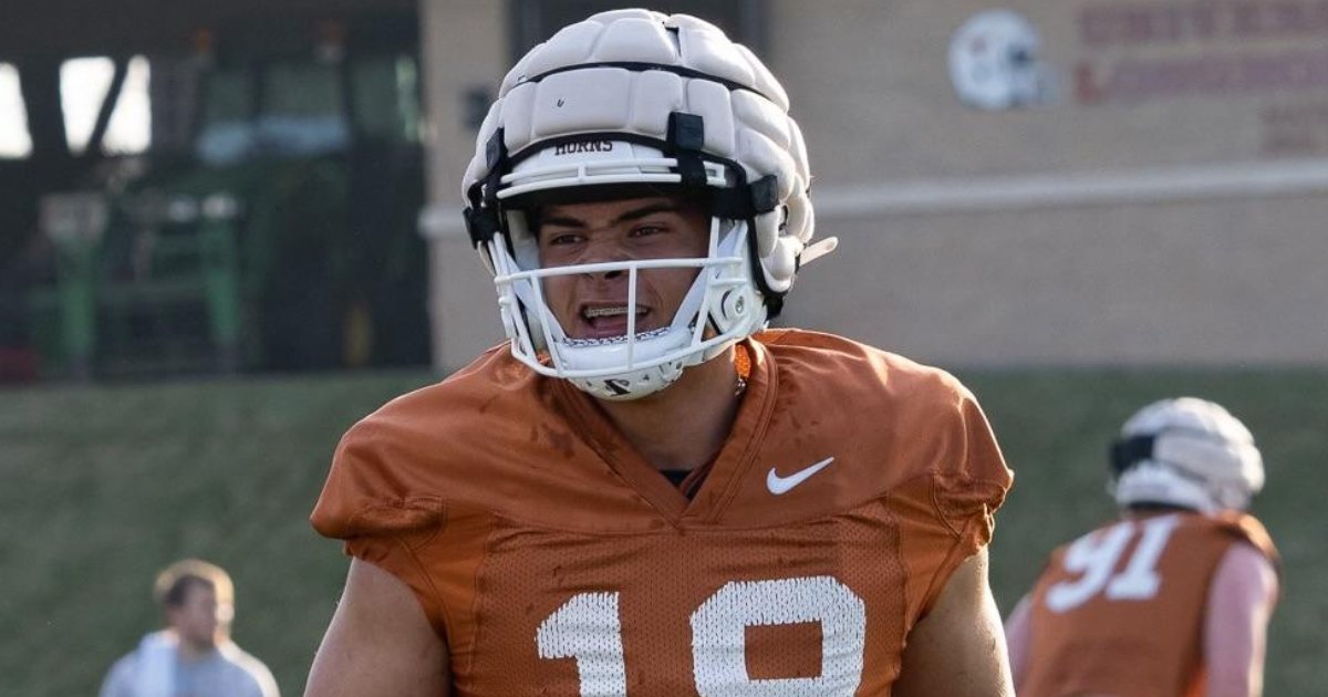 HookemHeadlines's tweet photo. Freshman Texas LB Liona Lefau is the highest-graded player in the Big 12 on special teams this season (90.1). https://t.co/UA2tRWDt7c