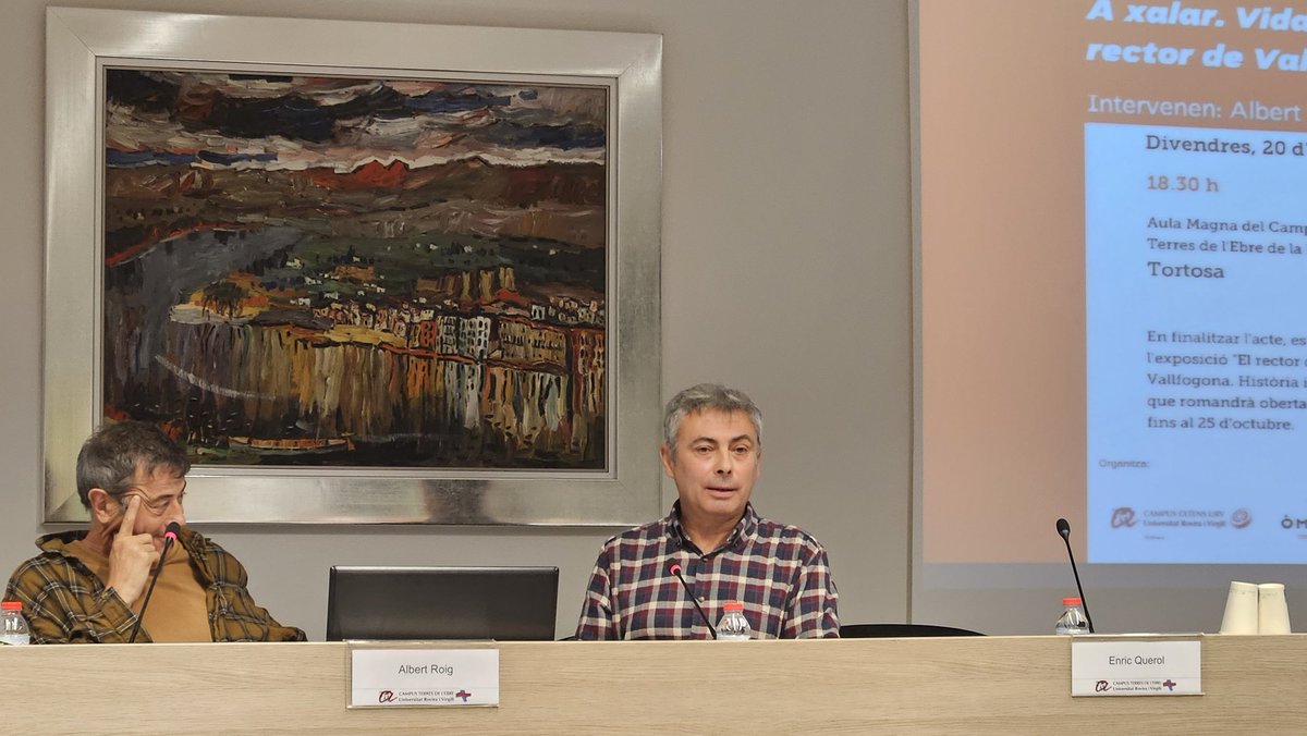 meritxellroige's tweet photo. Amb la taula rodona d'Enric Querol i Albert Roig, al campus URV, seguim celebrant a #Tortosa l'any Rector Vallfogona i seguim aprenent sobre la seua figura i el que va representar el seu llegat per a la llengua catalana. Un poeta referent del barroc d'arrels tortosines #anyrector https://t.co/DKoJyAoila