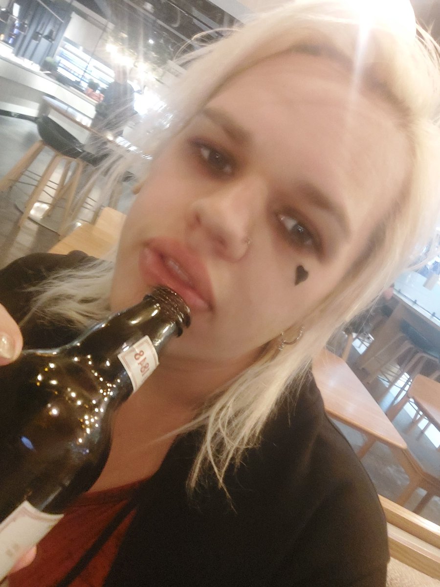 linkatit's tweet image. #wtc2023 starting of kinda shakey,
5 hour flight delay 
So am here drinking alone at the airport instead of with the friends in Copenhagen