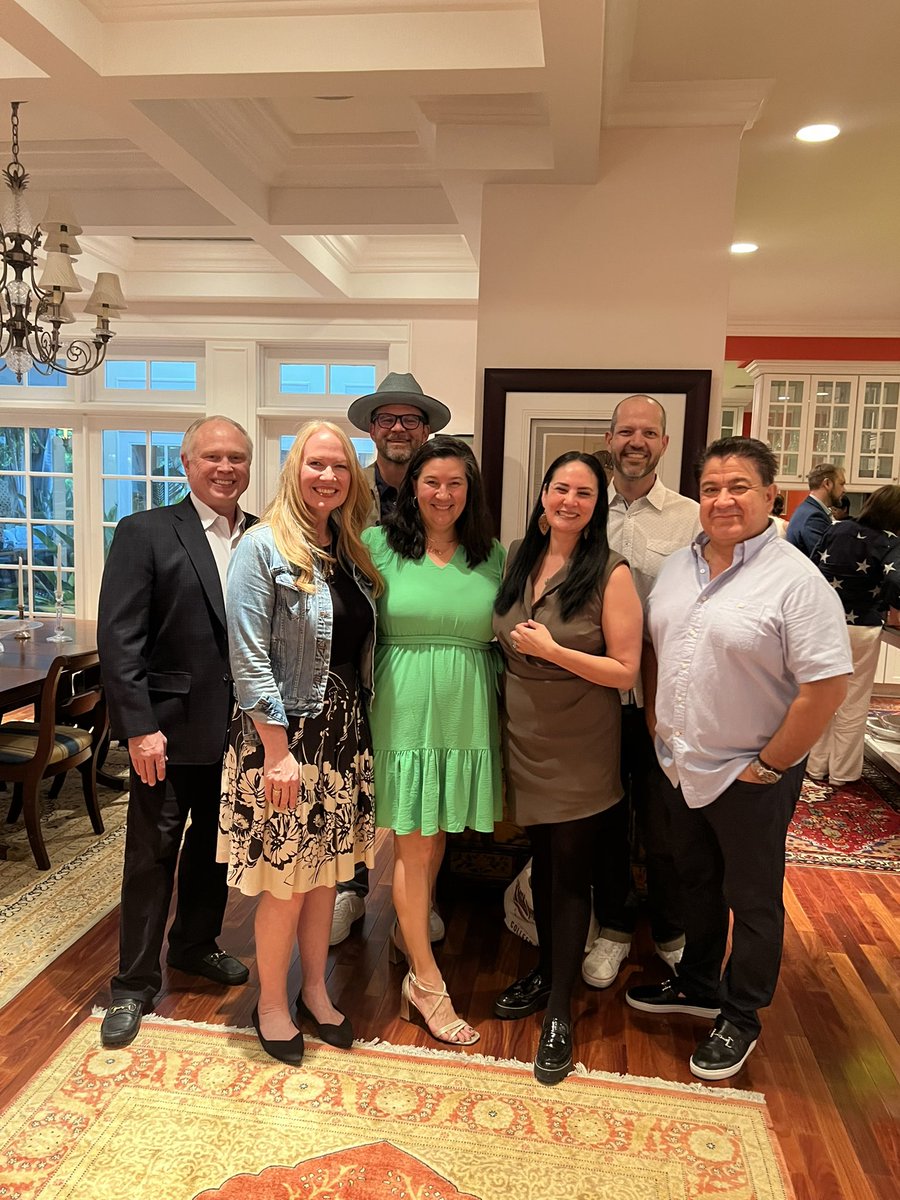 LaykeConine's tweet image. Tremendous turnout last night at the cannabis industry fundraiser for @rochellenguyen. Senator Nguyen carried SB 195 and SB 328, and we are thrilled to show our support for her re-election campaign. @NVCannOrg