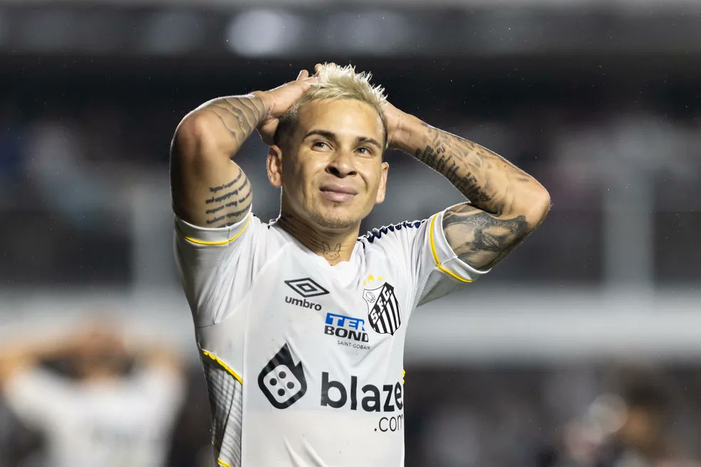 Soteldo pega gancho de dois jogos no STJD e desfalca o Santos contra o Inter; clube entra com recurso

👉glo.bo/3tDDaWp

📷: Abner Dourado/AGIF