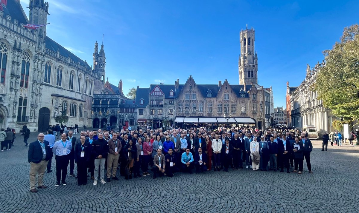 HowBigIsBelgica's tweet photo. On 16-20 Oct '23, @nat_sciences_be &amp; @VLIZnews welcomed 129 International Research Ship Operators in @StadBrugge to strengthen the marine scientific community's research efforts, and visit #RVBelgica &amp; RV Simon Stevin. More @ https://t.co/2ECvMU89bK @ResearchVessels @belspo #IRSO https://t.co/6hmFIM3zuW
