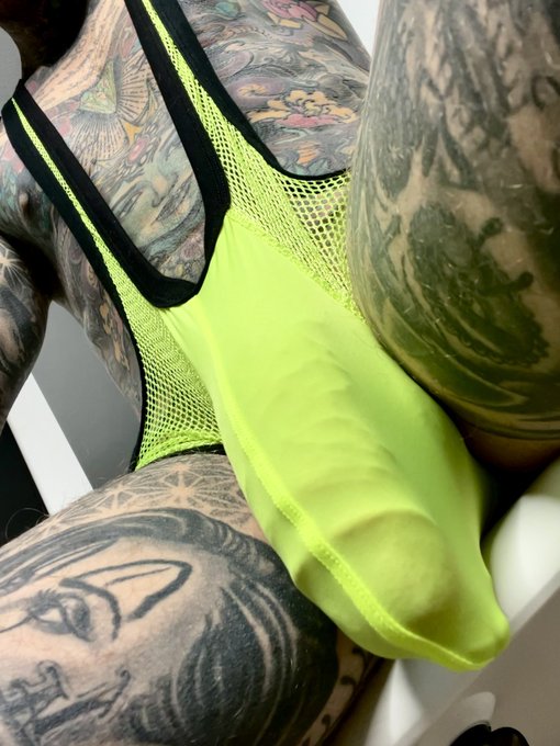 What would you rate my dick print out of 10? https://t.co/rHa9noL6E8