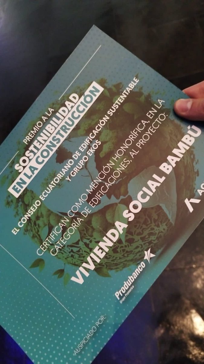 inbarlac's tweet image. La Vivienda Social Sostenible de bambú construida en Olmedo, Manabí por @ViviendaEc  con el apoyo de @INBARofficial  y @aecidecuador  recibió una mención de honor en el Premio a la Sostenibilidad en la Construcción.