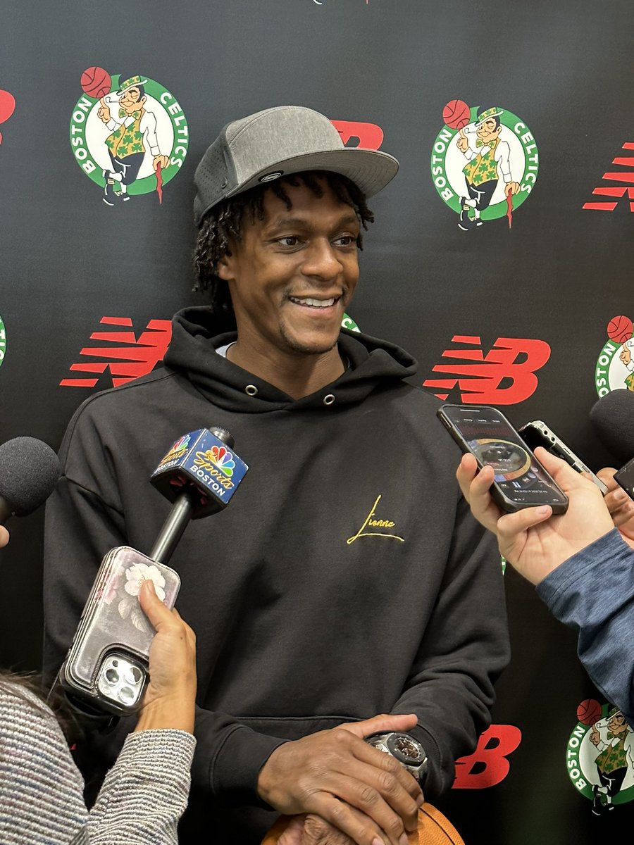 Marc_DAmico's tweet photo. Rajon Rondo is at the Auerbach Center today visiting the Celtics. https://t.co/qNw40MGCv7