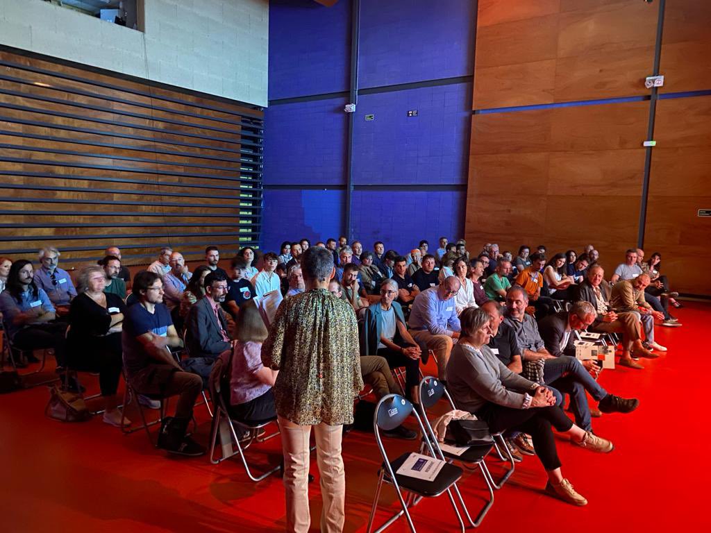 csetc's tweet image. Segons Santiago Dopazo : La IA és el cigne negre del món actual: impactarà de forma més ràpida i forta que internet 
#13nitemprenedoria #emprenedoria #csetc #cardedeu #inteligeanciartificial