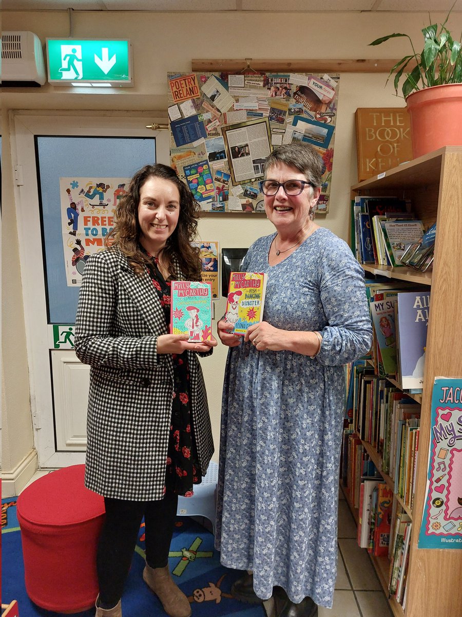 Thank you to Dorothy from Casteltownbere library for the warm welcome.  Loved reading and writing with a fantastic bunch of third class students. #RighttoRead #OctoberChildrensBookFestival