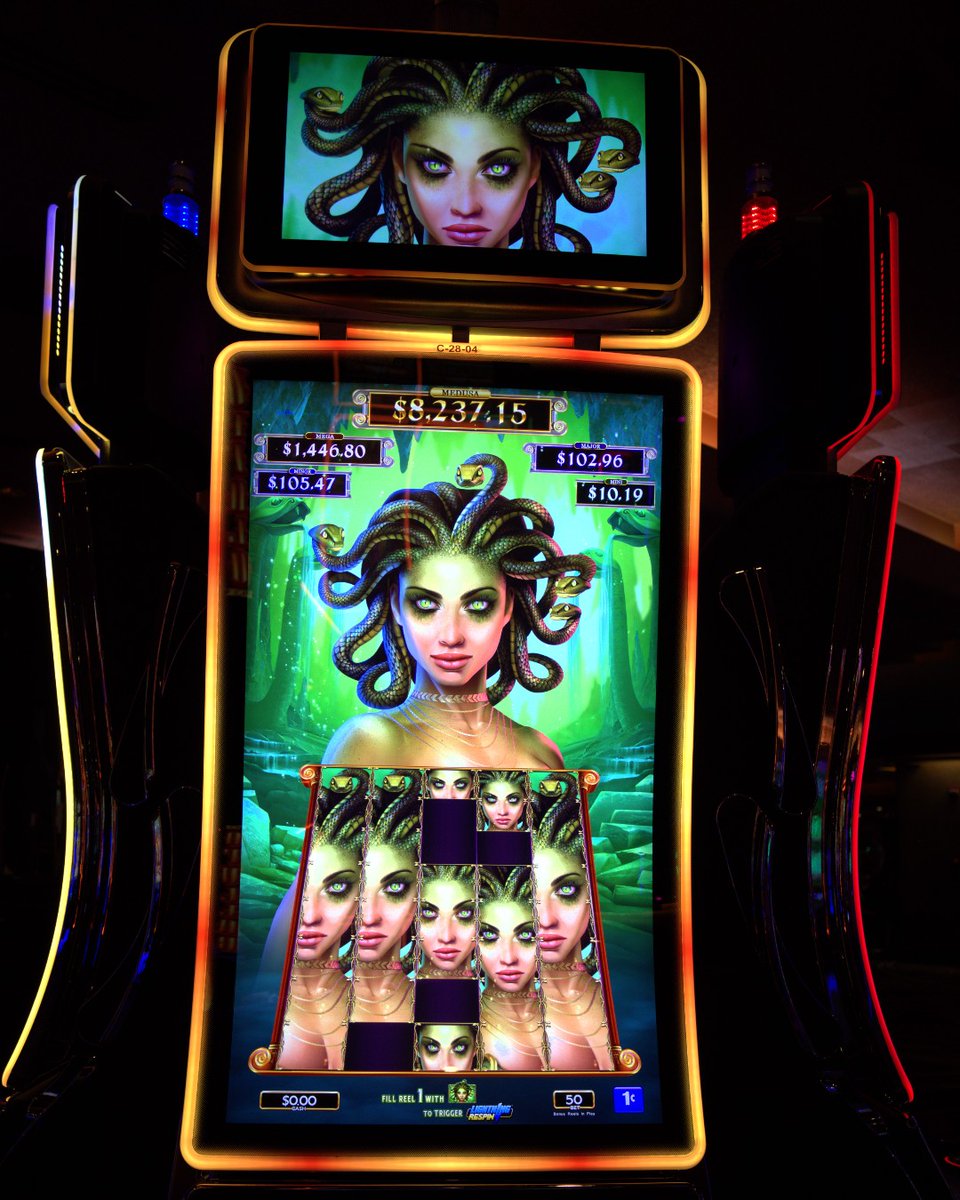 cactuspetes's tweet image. Activate the expanding wild and reveal her true self, a head full of vicious snakes where her hair should be.
Don’t look though, for one glance and you too could be forever in stone. 🗿 🐍 

#spookyslots #spookyseason