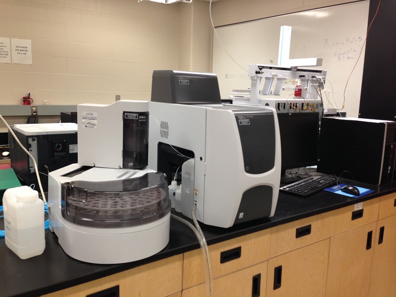 InnovationNAV's tweet photo. #LaboVendredi

Le Laboratoire d'ozonisation catalytique de l'Université de la Saskatchewan crée des catalyseurs et des processus de traitement catalytique de l’air pollué et de l’eau polluée.

Pour en savoir plus 👉 https://t.co/ezyMrAWMSx

#technologiespropres    @usask https://t.co/vC5ur566f8