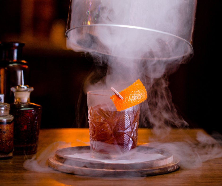 🍸At 1520, you can enjoy delish cocktails made by pros.

The perfect type of drink to set you up for a memorable night in the City of Tribes!

brnw.ch/21wDIL1