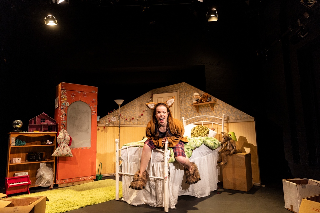 🌟✨ Big Bad Me - where the misunderstood wolf takes centre stage.

Did you know? Every Friday at 4:45 PM, tickets start at just £8, making it an affordable adventure you can't miss! 🎟️✨🌠 

littleangeltheatre.com/whats-on/big-b…

#BigBadMe #LittleAngelTheatre #AffordableMagic #MustSeeShow