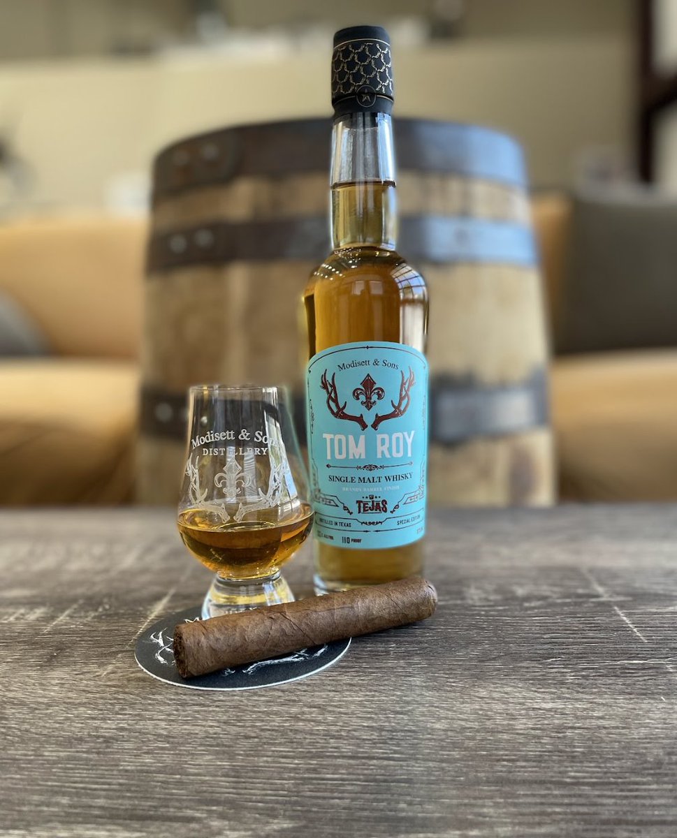 Sippin' on Tom Roy by Modisett & Sons -- a taste of pure Texas excellence. Pair it with a fine cigar for a match made in heaven. Here's to the finer things, y'all!