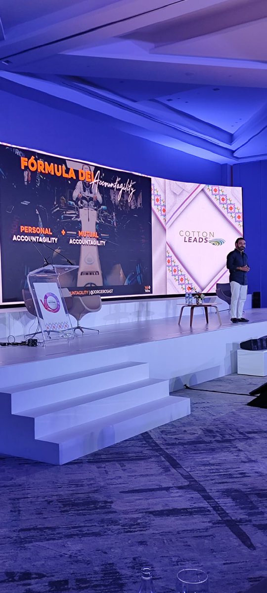 canaive's tweet image. ¡Gracias Cotton Inc.! Patrocinador de la Conferencia Reinvéntate con Agilidad
Jorge Rosas, CEO de WeWow y Delivering Happiness México.
#VIIConvencionNacionaldelacadena #Canaive #somoscanaive #industriadelamoda #vestidoconfeccion #IndustriaDelVestido #TodosSomosMexico