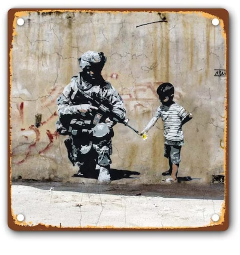 AmassaAran's tweet photo. 2/2 Menos aún cuando cada día se demuestra que ningún ejército defiende la paz El ayuntamiento de la capital de Arán encontraría más apoyo promoviendo iniciativas de paz y de solidaridad en vez de poner alfombra roja en la exaltación de un ejército. https://t.co/7Y41PKUYlM