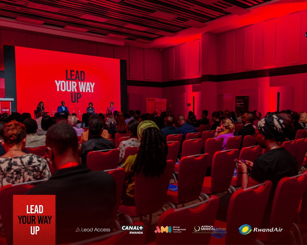 my250tweets's tweet photo. Thanks to our fantastic panelists – H.E. @SweAmbRwanda, Mrs. @sophietchatch, @israb12, and @IrisIrumva! Their insights on building leaders at all levels were truly inspiring.

#LeadYourWayUp https://t.co/FOp3qX64fE