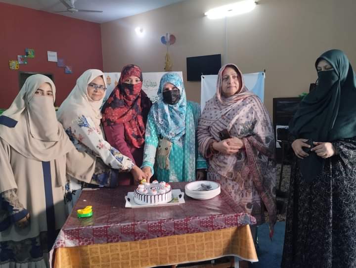 #Woice and #Eager departments organized an event in Gehwara, District Rawalpindi,to celebrate the birth of #Muhammadthemerciful(PBUH).The program included recitation, Naat, a lecture by Ms.Aisha Nadeem, games, activities, prizes and a cake-cutting ceremony with institution staff.