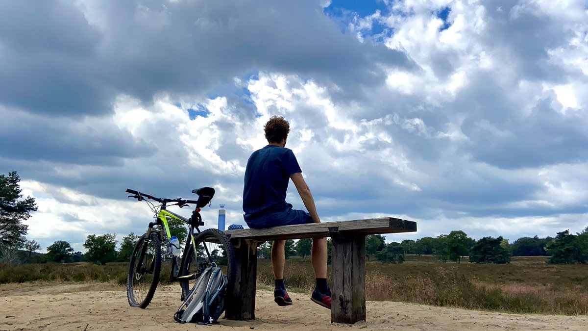 mveldhuis76's tweet photo. Vrijdag 27 okt 13u geef ik op camping Robertsoord te Eerbeek een presentatie over het veluwse (grond)#watersysteem, de uitdagingen en kansen! Over menselijke invloed, #klimaat, #sprengen, bos, #verdroging etc…Wil jij erbij zijn? Van harte welkom!
@ValleienVeluwe @OnsEerbeekBrumm https://t.co/nIZjNup8WY