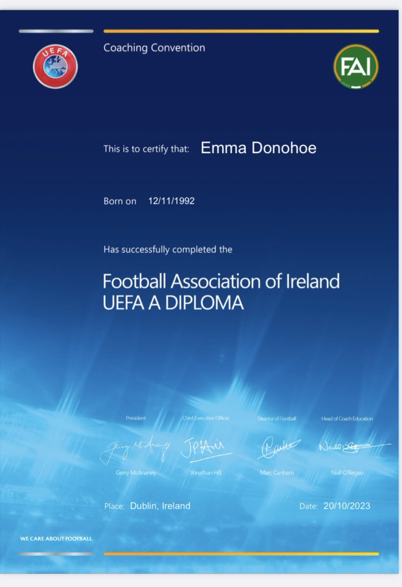 What a week 🤩 
Absolutely Delighted to receive my UEFA A Licence, huge thanks to @richie_fitz1 & @FAICoachEd for all the help and guidance along the way #coacheducation 📚⚽️