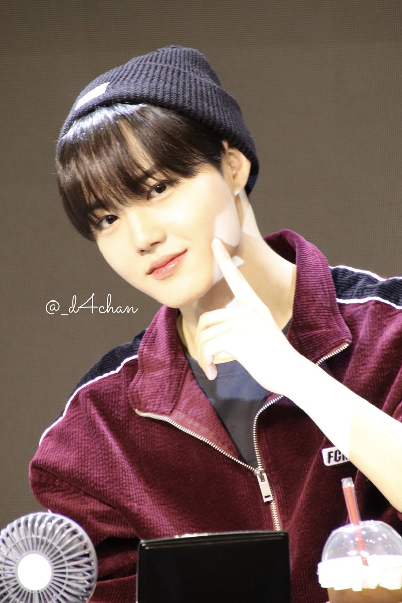 쁘🍯 tweet media