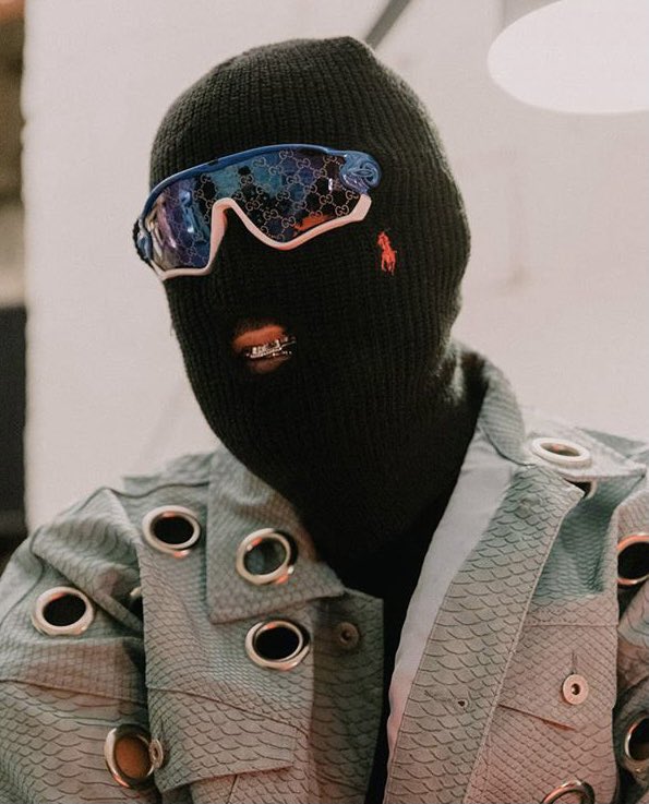 Kulturlesite_'s tweet image. 🚨KEKRA obtient le premier disque d’or de sa carrière avec son projet « Kekra » ! 📀👏

(+50 000 ventes)