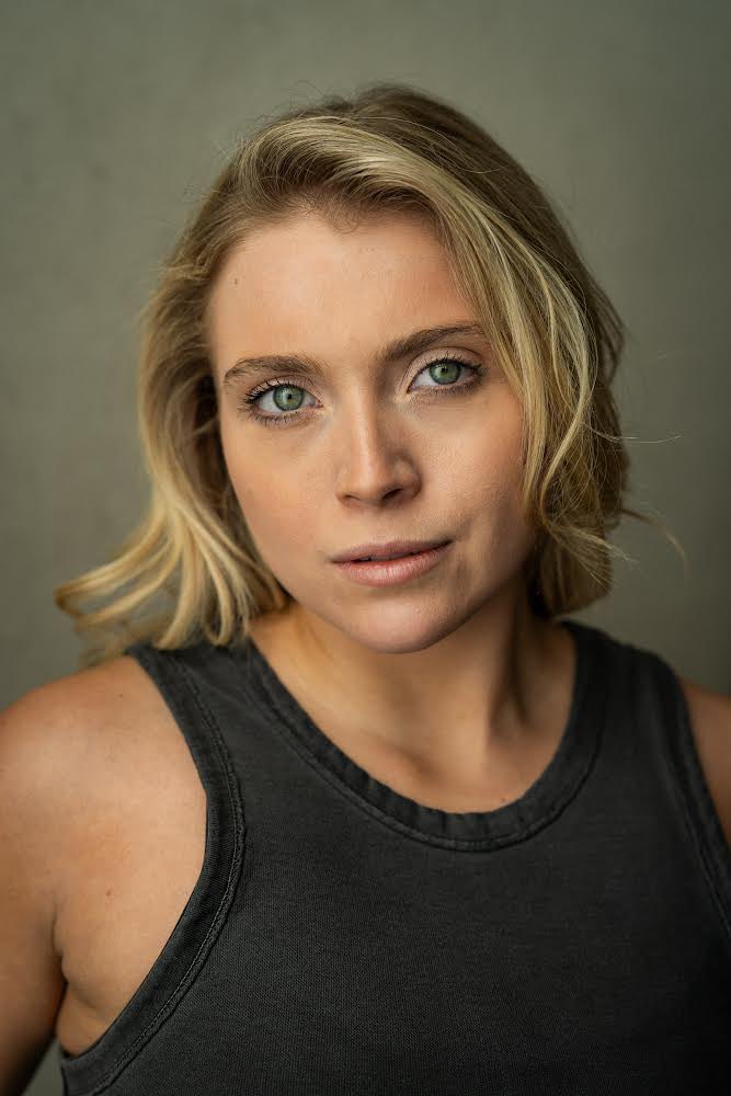 🕯️CAST ANNOUNCEMENT🕯️

Flossy Fox is playing Charlotte Cary. 
A stranger to the parish, with a secret. She has a particular fondness for boiled bacon!
As an ex chef Flossy would like to discourage the public from boiling bacon. It’s disgusting.