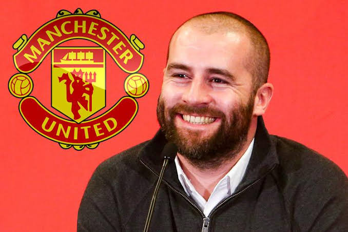 RedArmyBrasil's tweet photo. 🚨🚨 Entende-se que o United já se prepara para contratar Paul Mitchell pra Diretoria de Futebol. Ele deve chegar assim que Jim Ratcliffe concluir seu acordo de compra.

Mitchell está ansioso pra assumir a direção de futebol do United, cargo que ele deseja há anos

@jac_talbot https://t.co/qEPrKXaf5c
