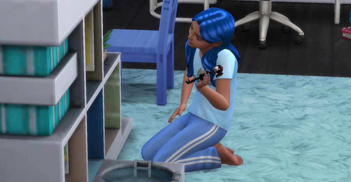 sweetlygi's tweet image. my absolutely favorite heir so far: Skye 💙💙
#bluegen #notsoberry #notsoberrychallenge #bluegeneration #thesims #thesims4 #sims #sims4