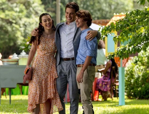 MagnoliaSource's tweet photo. Sweet Magnolias has been renewed for Season 4!!! https://t.co/z8MGwvwEPS