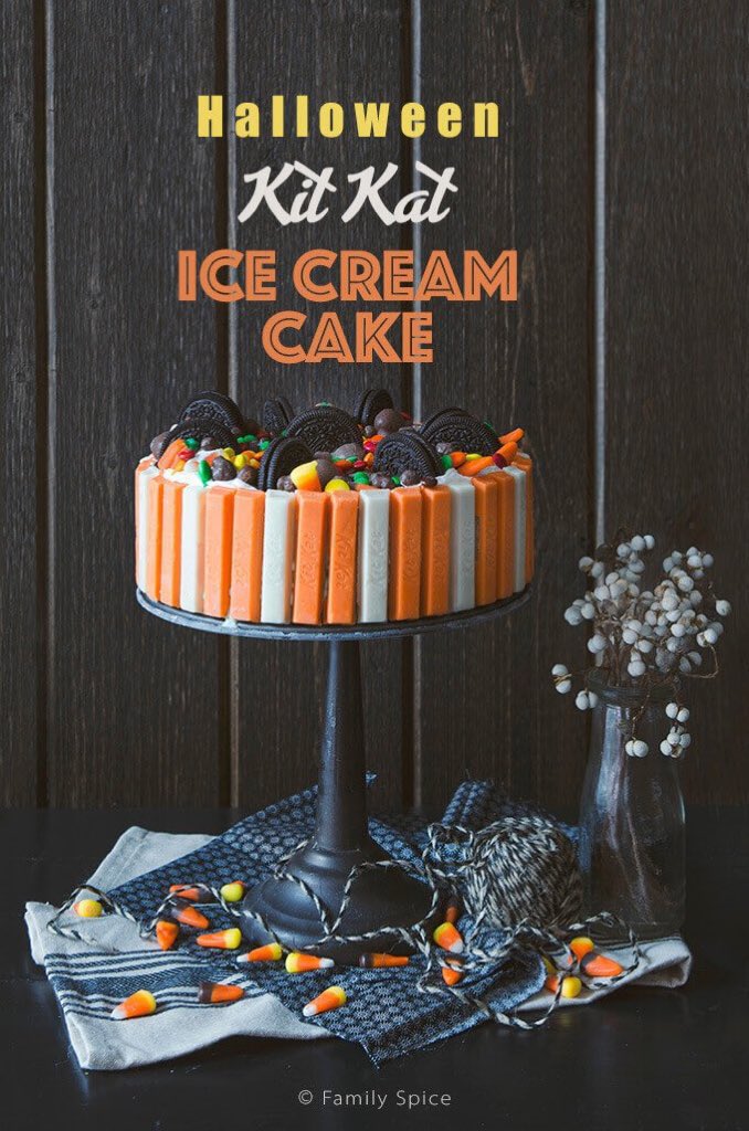 HALLOWEEN Kit Kat Ice Cream Cake via Family Spice. #GhastlyGastronomy familyspice.com/halloween-kit-…