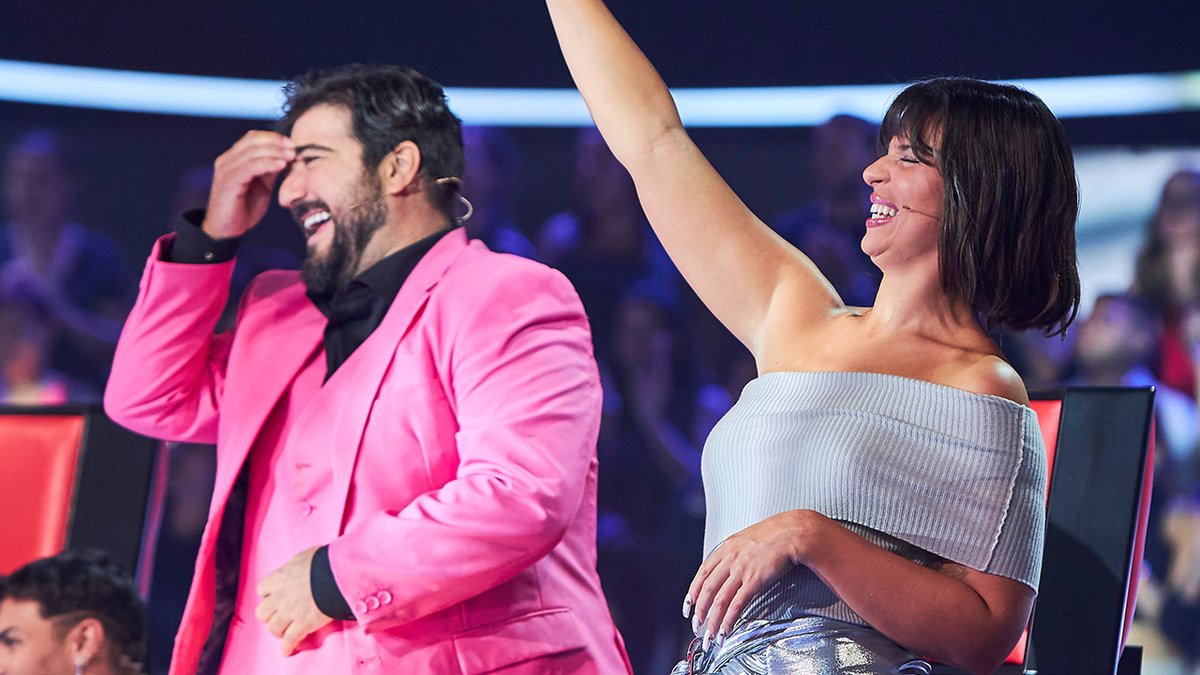 LaVozAntena3's tweet photo. En el próximo programa llegan los asesores para ayudar a los coaches en la Gran Batalla de #LaVoz. 🙌🎤#LaVozAudiciones6

https://t.co/XHwe52hleg https://t.co/71mcW4cxTe
