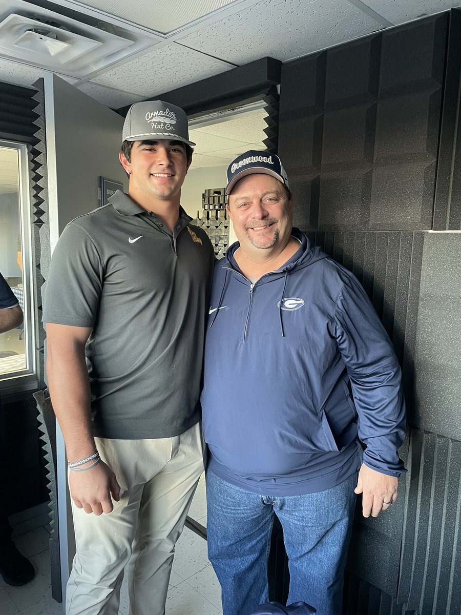 Homecoming pre game!! Heck with it…..gimmie a shot of Evan Williams!! Great seeing you my man!! #BulldogsPrideWilNeverDie <a href="/Evan_C_Williams/">Evan Williams</a> <a href="/MWSU_Football/">Missouri Western Football</a>