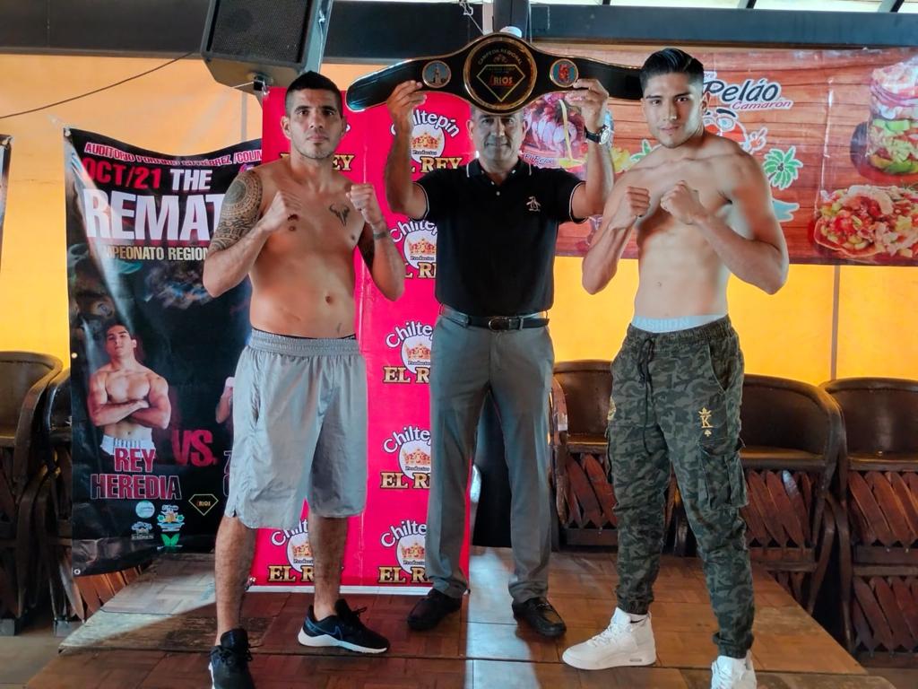 Diario_deColima's tweet image. Pasan #boxeadores con éxito la #báscula para función en la #UnidadMorelos

Más información en tinyurl.com/4dsv5r3h