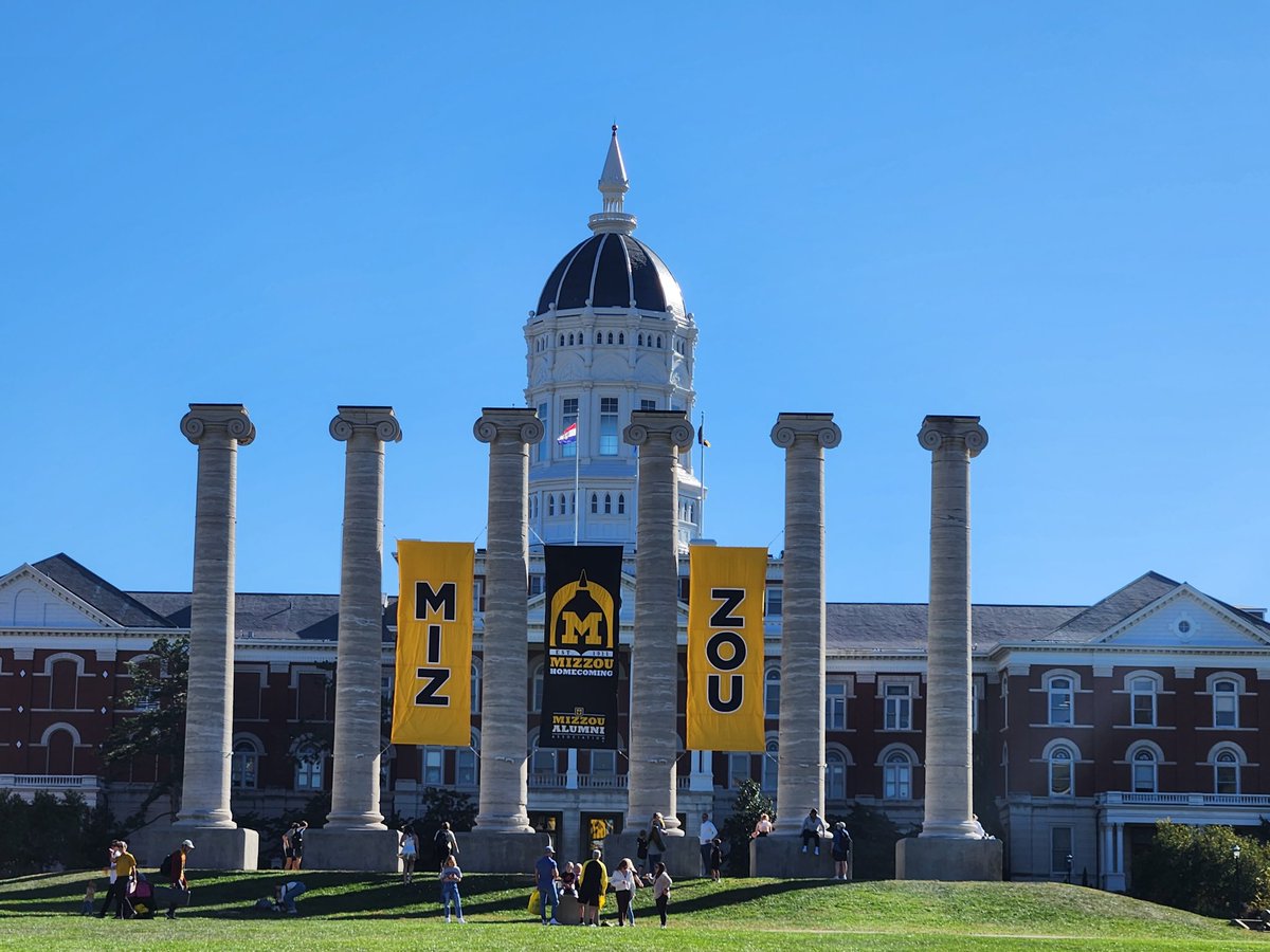 LhsWolfley's tweet photo. Great day at Meet Mizzou Day! So excited to have another Tiger in the family! #Mizzou https://t.co/g23hIlP428