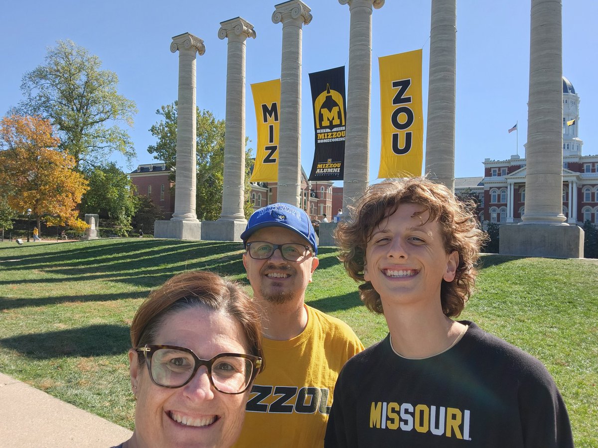 LhsWolfley's tweet photo. Great day at Meet Mizzou Day! So excited to have another Tiger in the family! #Mizzou https://t.co/g23hIlP428