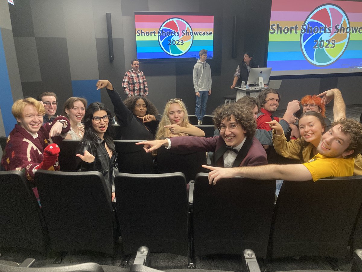 ColumCinemaTV's tweet photo. Welcome family, friends and filmmakers to Columbia Weekend @ColumbiaChi! Thank you for supporting the work of students at the Short Shorts Showcase hosted @EditorsGuildCCC #collaboraton #connections #college https://t.co/Mgi7X4btLM