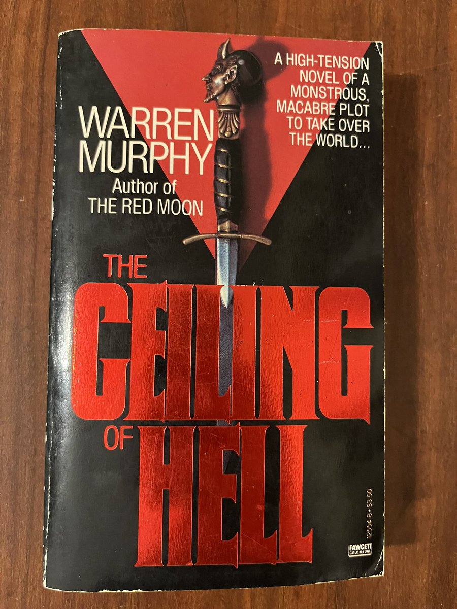 PaperbackPapa's tweet image. I loved this “Nazi’s are going to rise again” novel. It was my first Murphy, but won’t be my last.