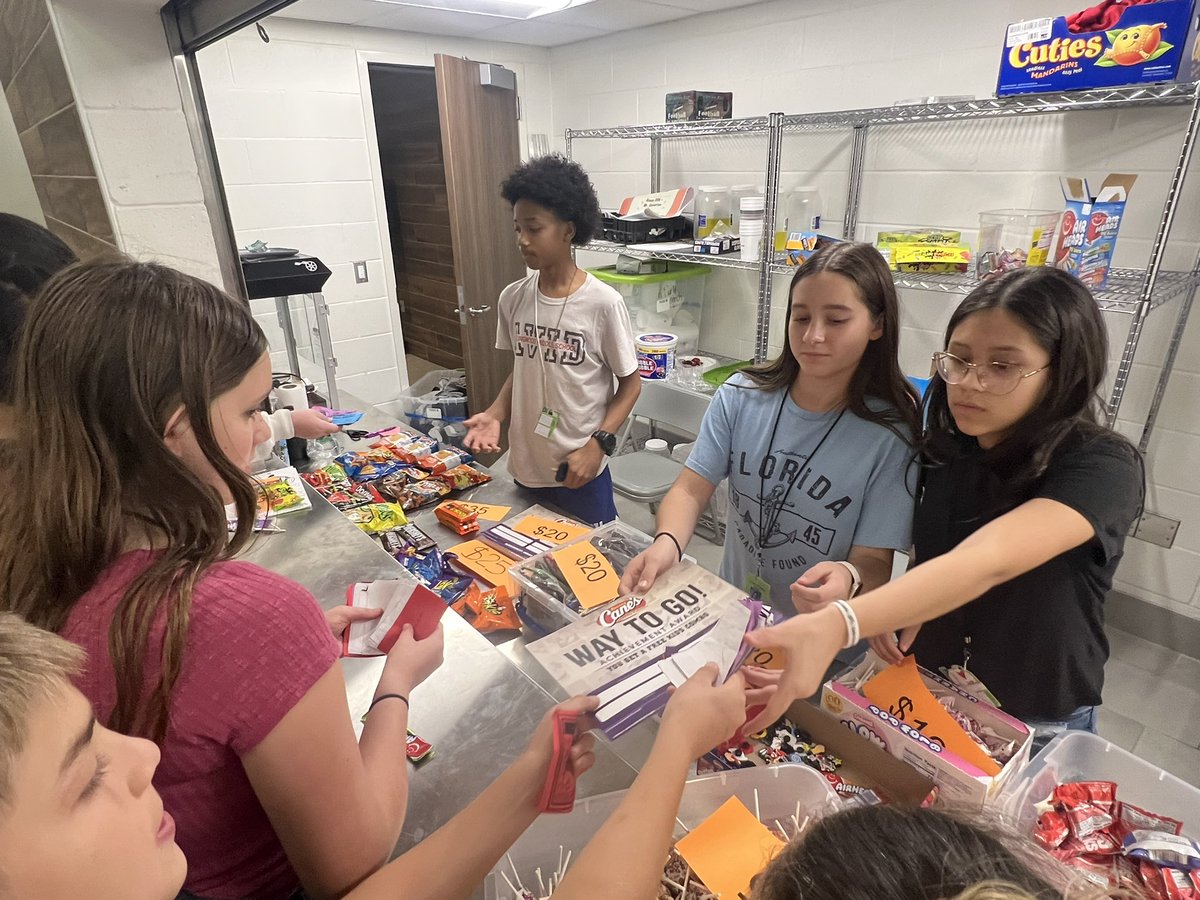 Students were able to cash in Pride Bucks today during lunch. #KMSCougarPride🐾