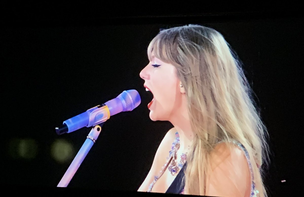 Miles_Lewis_'s tweet photo. Have to say I’m absolutely blown away with @taylorswift13 in my local cinema. I bet she has no idea where Uckfield is 🤣 The best seats…you feel sooooo close. All in @Dolby sound too… Phenomenal #FeelGood #TaylorSwiftErasTour #Uckfield https://t.co/6EEnSpu78b