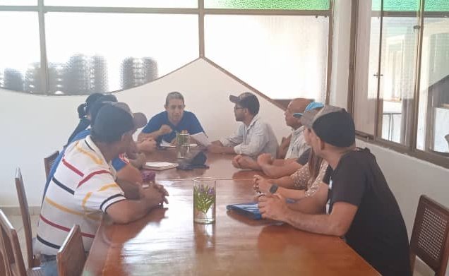 #20octubre  Reunión del Comité Directivo Regional de SINVEMA Sucre-Carupano por el mejoramiento de las condiciones profesionales, económicas y sociales de los Maestros en Carupano así como defender sus derechos sindicales, gremiales. 
#SalariosJustos
#FVMenlaLucha