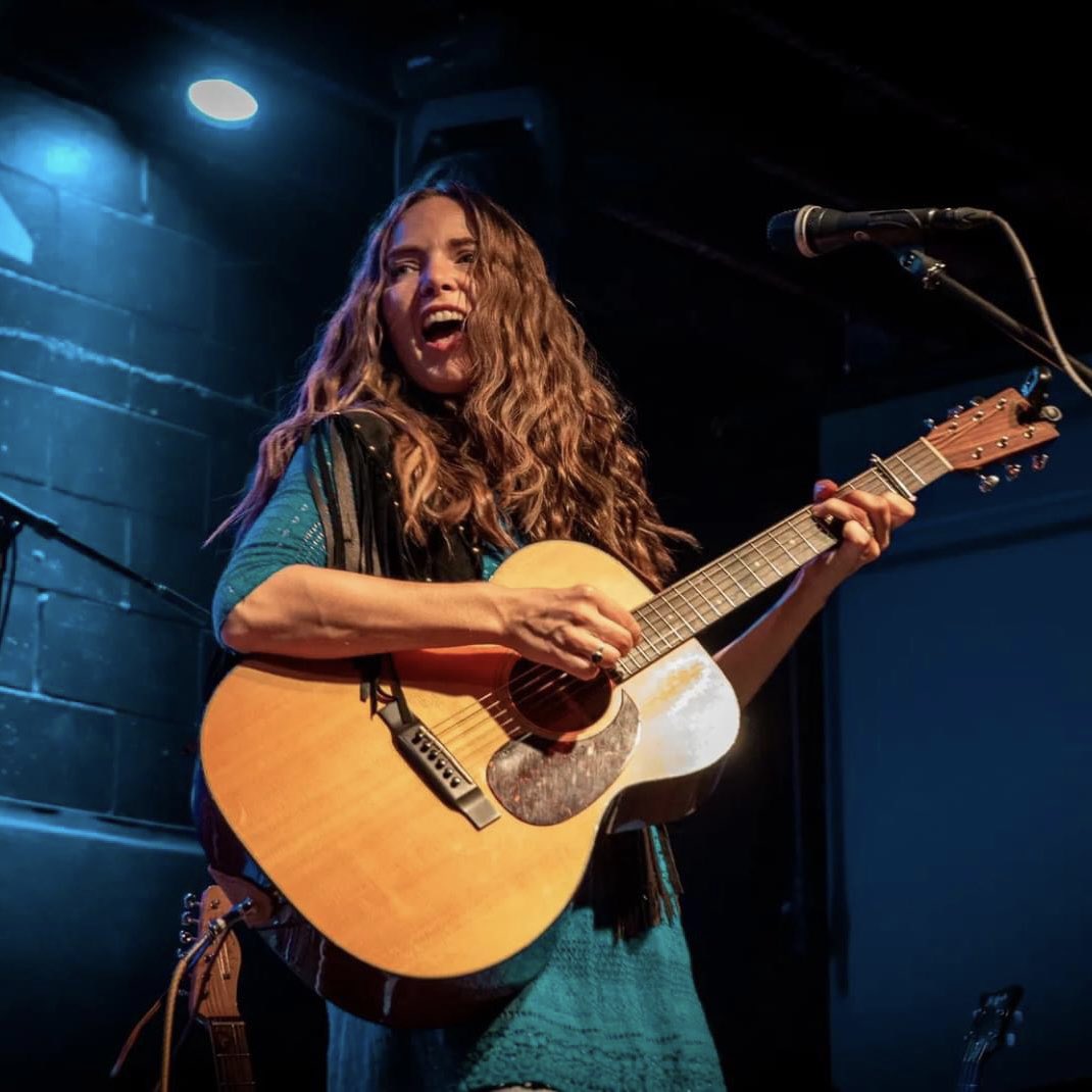 KHamiltonMusic's tweet photo. Tonight is my last solo show for 2023! @whiskeysnug in #westonmo 6-8pm🍂 https://t.co/ubMUqhHdGh
