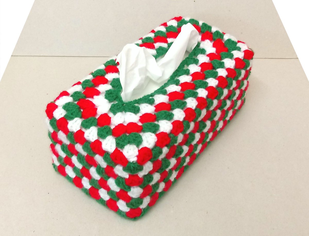 kernowclaire1's tweet photo. Lovely tissue box cover for Christmas. Crocheted in red, green and white. A lovely festive addition to your home. #tissueboxcover #tissueboxholder #christmascover #christmasgift #handmadewithlove #buyhandmadeforchristmas https://t.co/iAGVHQBwgW https://t.co/5MU4yD8GyF