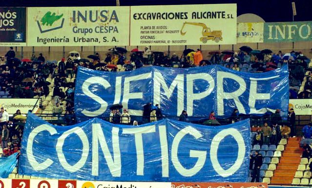💙🤍 “uno no es del equipo que le hace sonreír, sino del que le hace llorar”