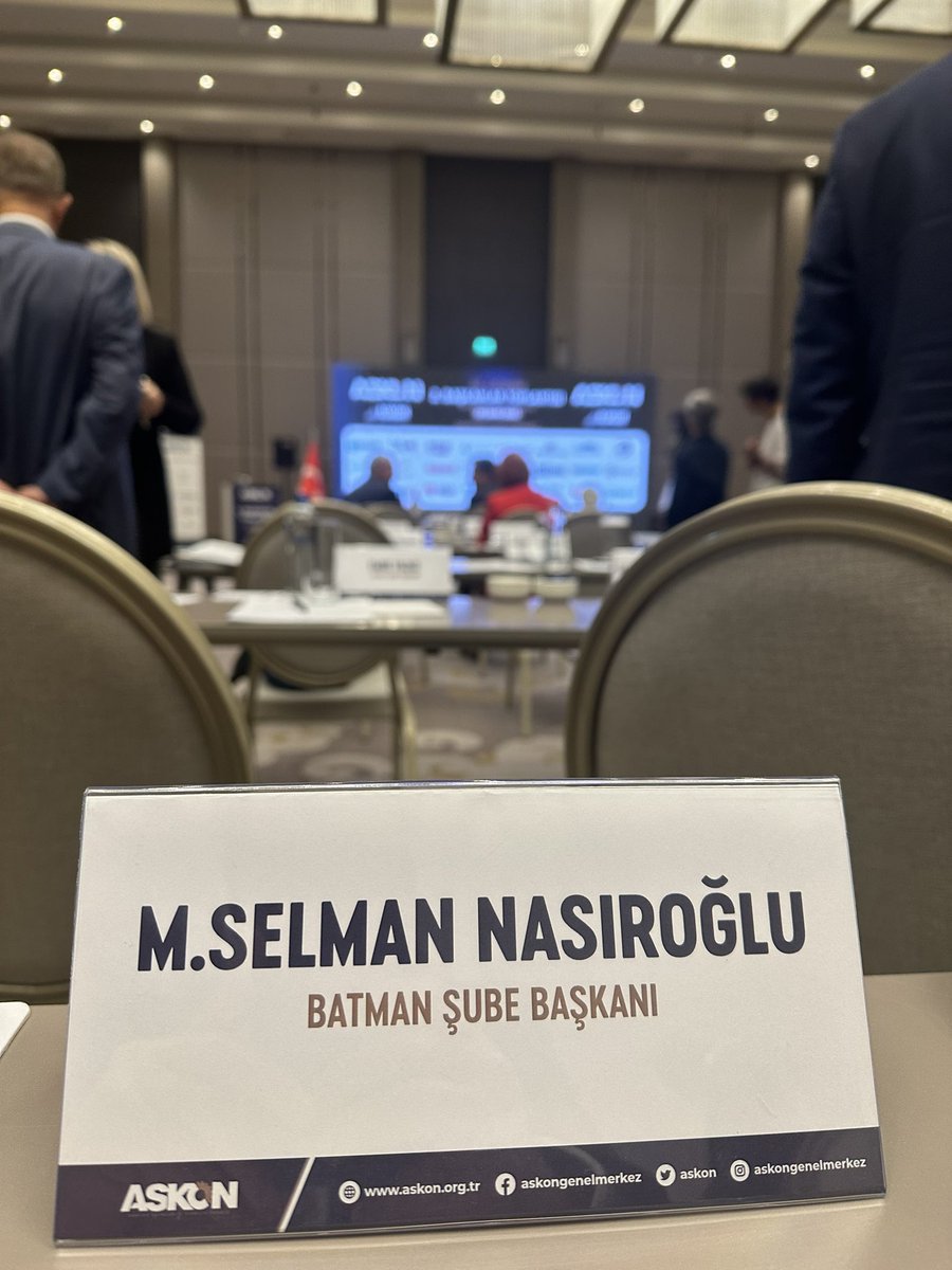selmannasiroglu's tweet photo. #askon 12.dönem 2.Şube başbakanları toplantısı. https://t.co/Cn3XIhna69