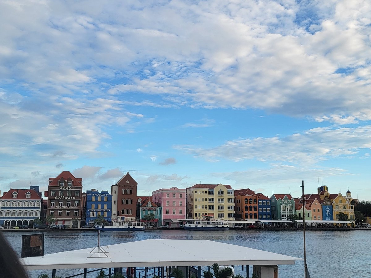 leave2day's tweet photo. C is for Curacao!

So many languages, such beautiful beaches; it's definitely one to add to the bucket list!

Travel along the alphabet with us!
#travelatoz https://t.co/etxSdSqAe8