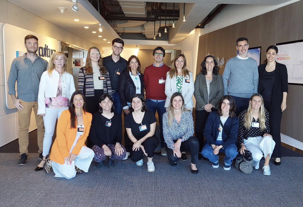 Junto al grupo de fundaciones y empresas <a href="/GDFE_Arg/">GDFE</a> seguimos potenciando espacios para que la educación gane cada día más fuerzas. Hay plan, hay equipo 💪