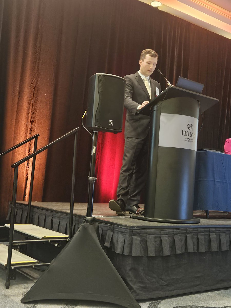 DrSukeshiArora's tweet photo. Jan Petrasek discusses MASH as a cause of cirrhosis and risk of HCC. So MASH is the new NASH? #SALCS23
@UTHealthSAMDA @UnivTransplant https://t.co/GZfuhJiEzX