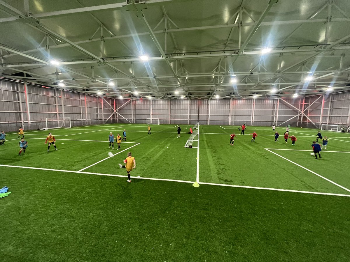JackGray1997's tweet photo. What an environment man. @SAFCFoL Player Performance Centre U9-12βs @BeaconofLight
One of the best sessions Iβve seen on a week to week basis in the area! β½οΈ
#FoLPlayerDevelopment
#FOLPDC https://t.co/ACUGNLqidN