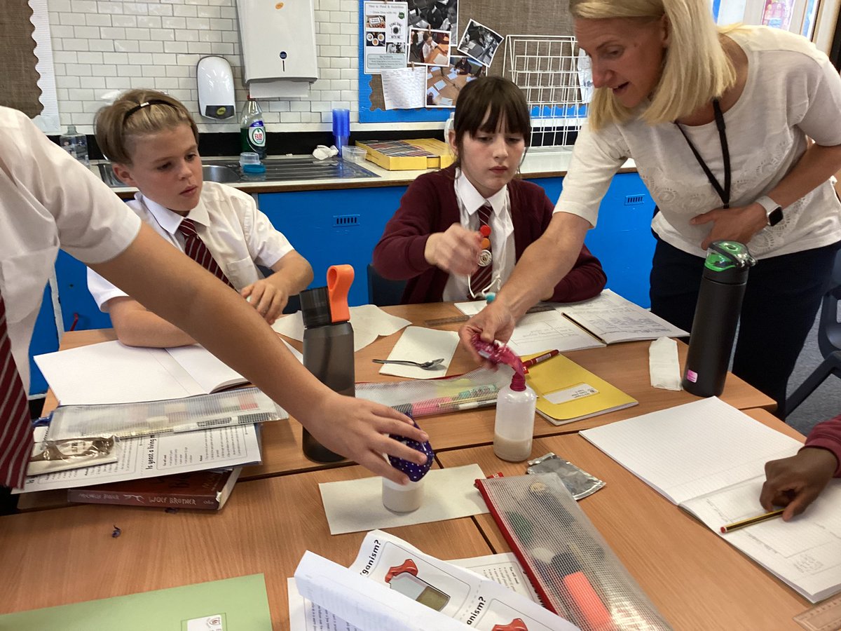 annes_school's tweet photo. is yeast alive? As scientific enquirers Year 6 were able to prove that yeast was a living microorganism. @Grammarsaurus1  @primarySTEM https://t.co/zZR6gLxEV0