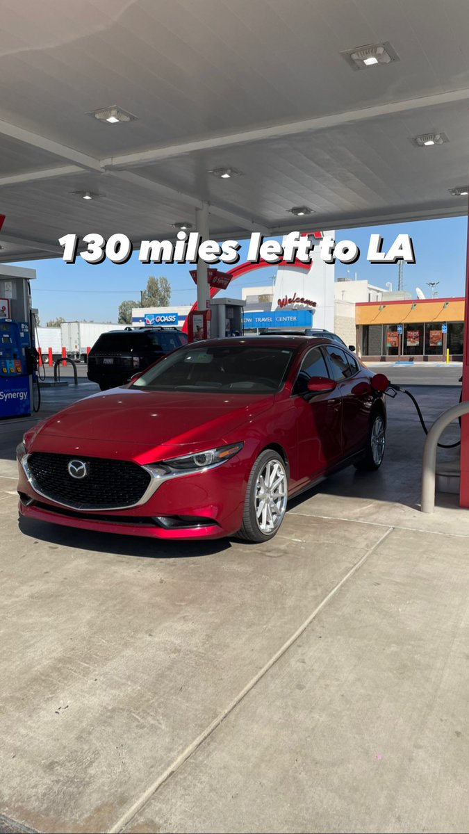 vhcoyle's tweet photo. On my way 😎 🚘 https://t.co/ZJlVpHRDIc